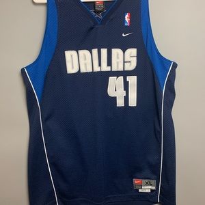Dirk Nowitzki Jersey